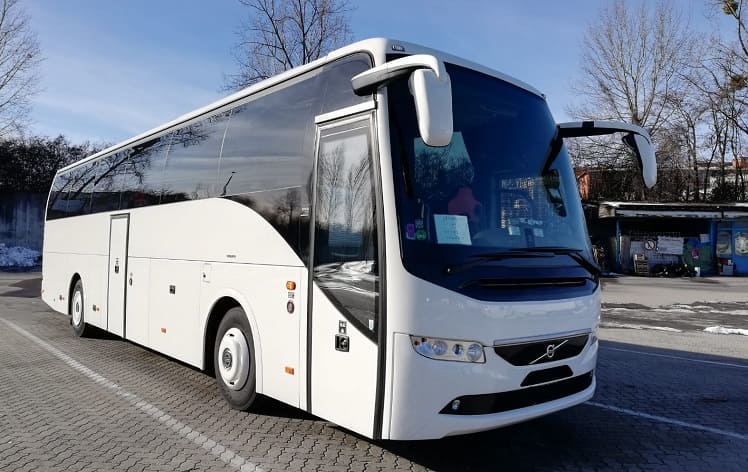 Andorra: Bus rent in Canillo in Canillo and Europe
